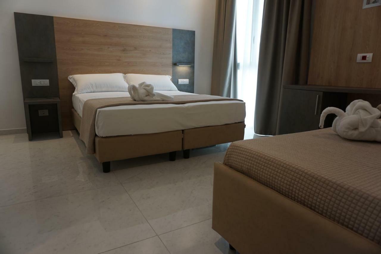 Hotel Ducale Rimini Esterno foto